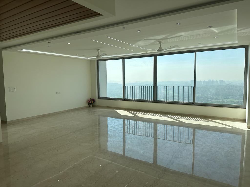 2 - Oberoi Esquire, Goregaon East
