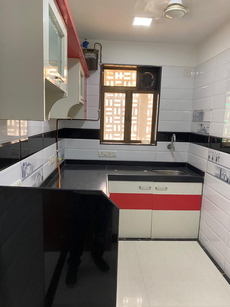 2 BHK Flats for Sale in Apsara Cosmopolitan, Bandra West