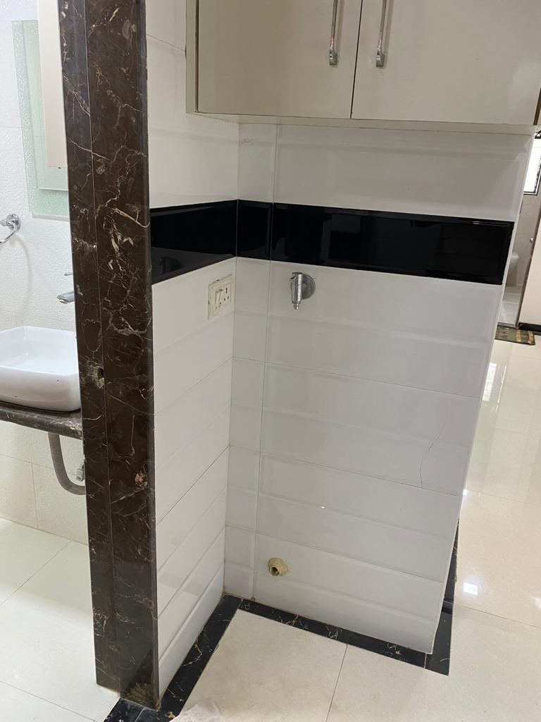 2 BHK Flats for Sale in Apsara Cosmopolitan, Bandra West