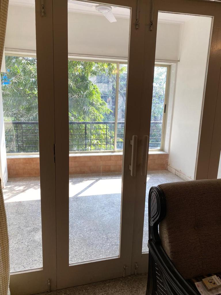 Balcony - Maneck Mahal, Juhu