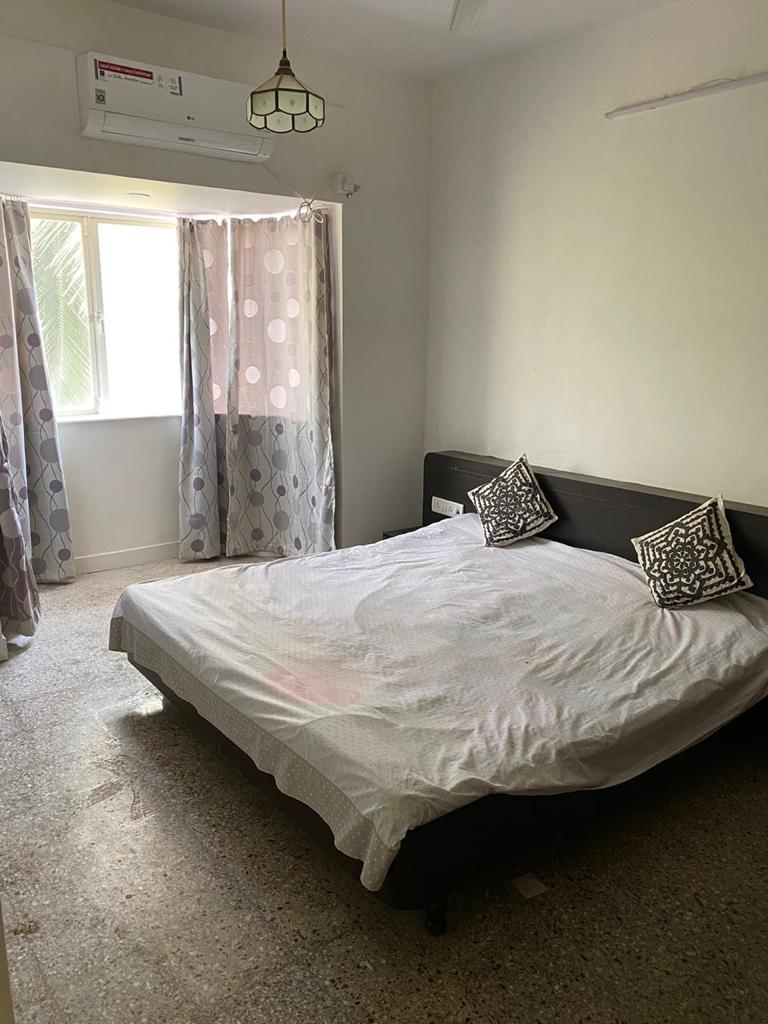 Master Bedroom1 - Maneck Mahal, Juhu