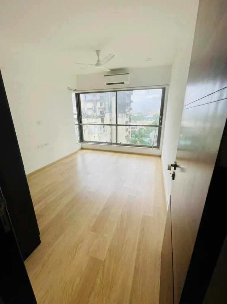 3 BHK Flats on Rent in 36AB, Bandra West