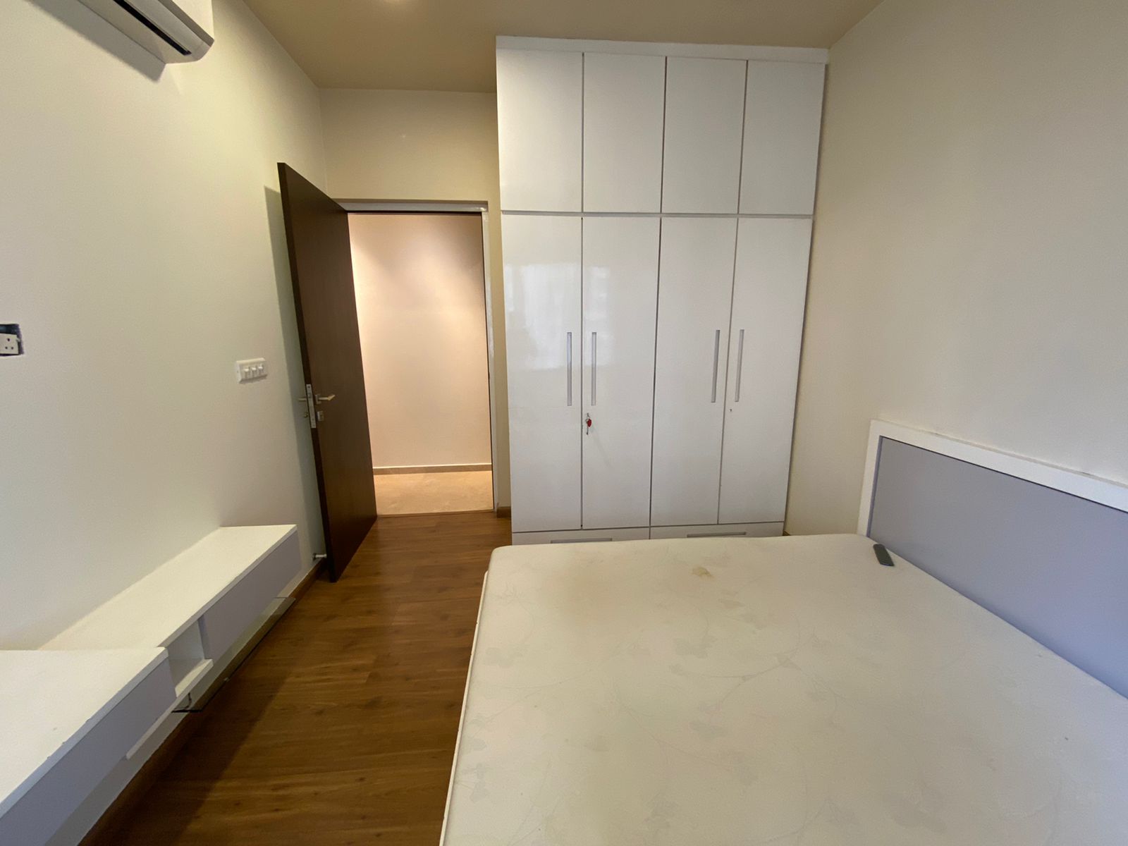 09 - Lodha Primero, Mahalaxmi