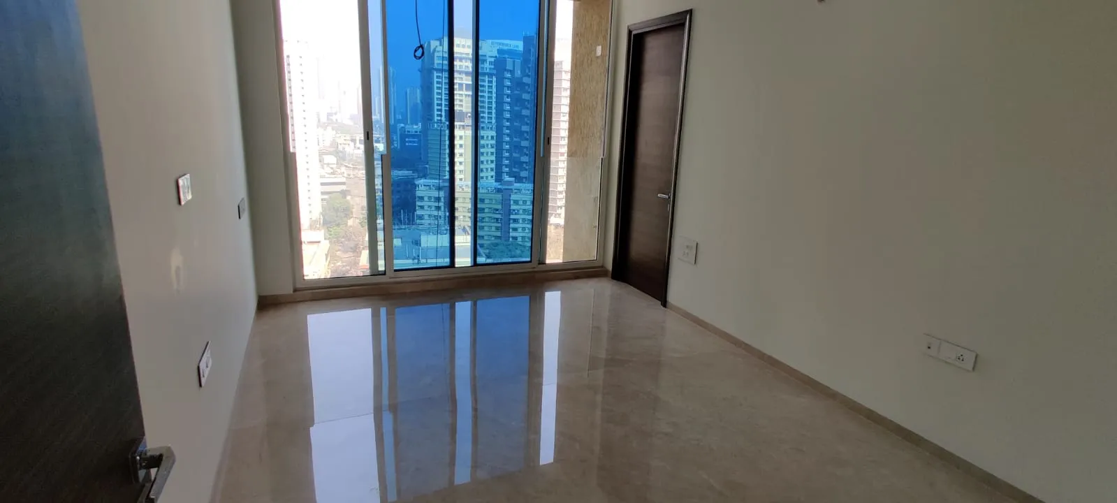 4 BHK Flats on Rent in Raheja Imperia, Worli