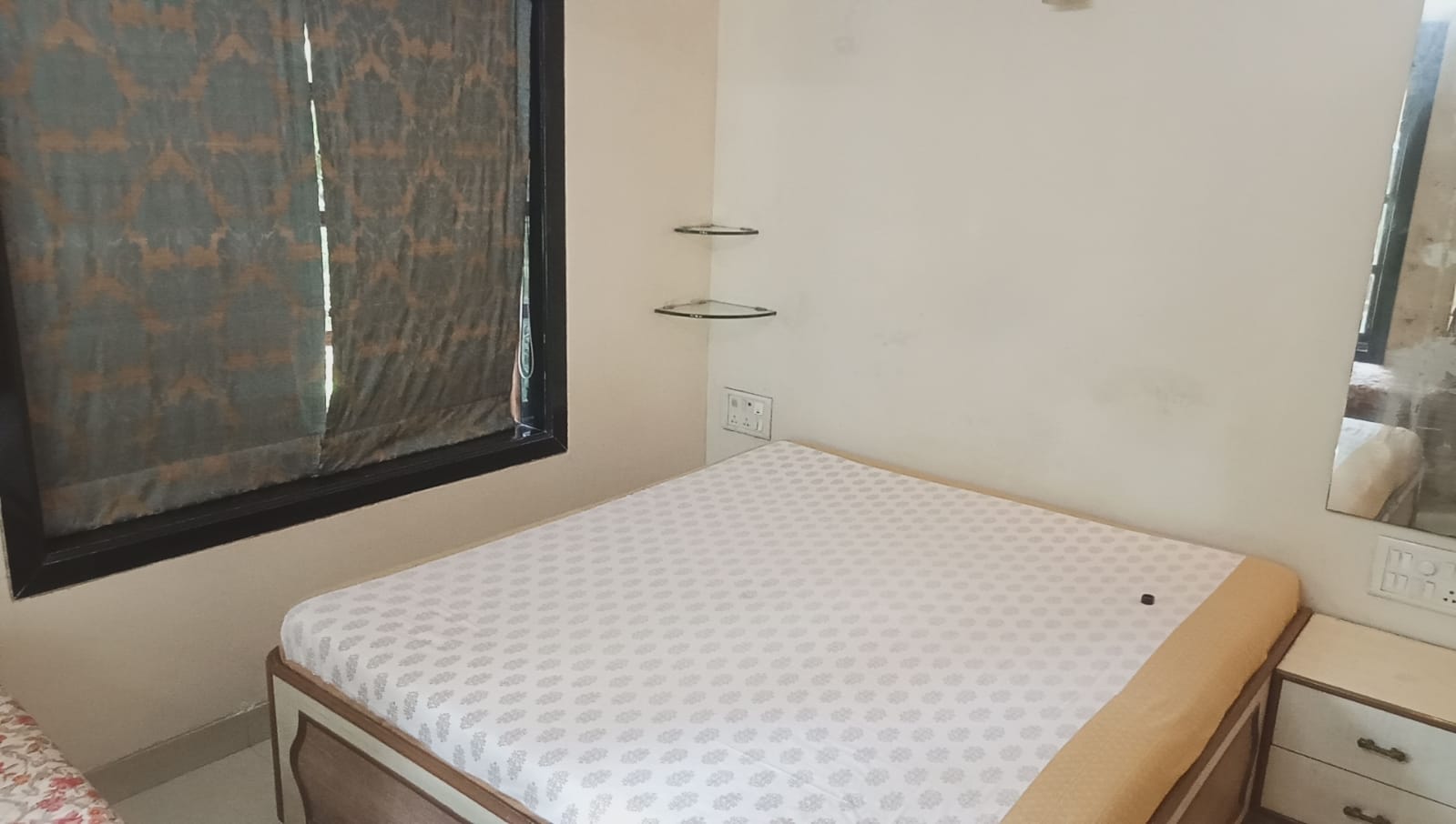 6 - Chandangiri , Santacruz West