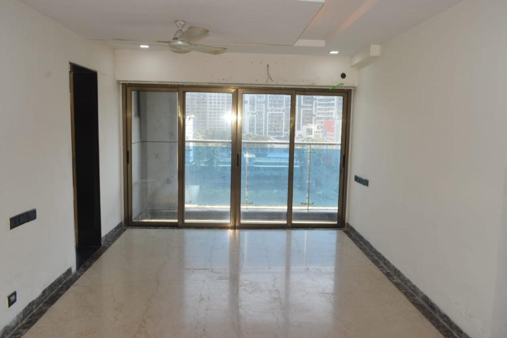 16 - Rna Azzure, Bandra East