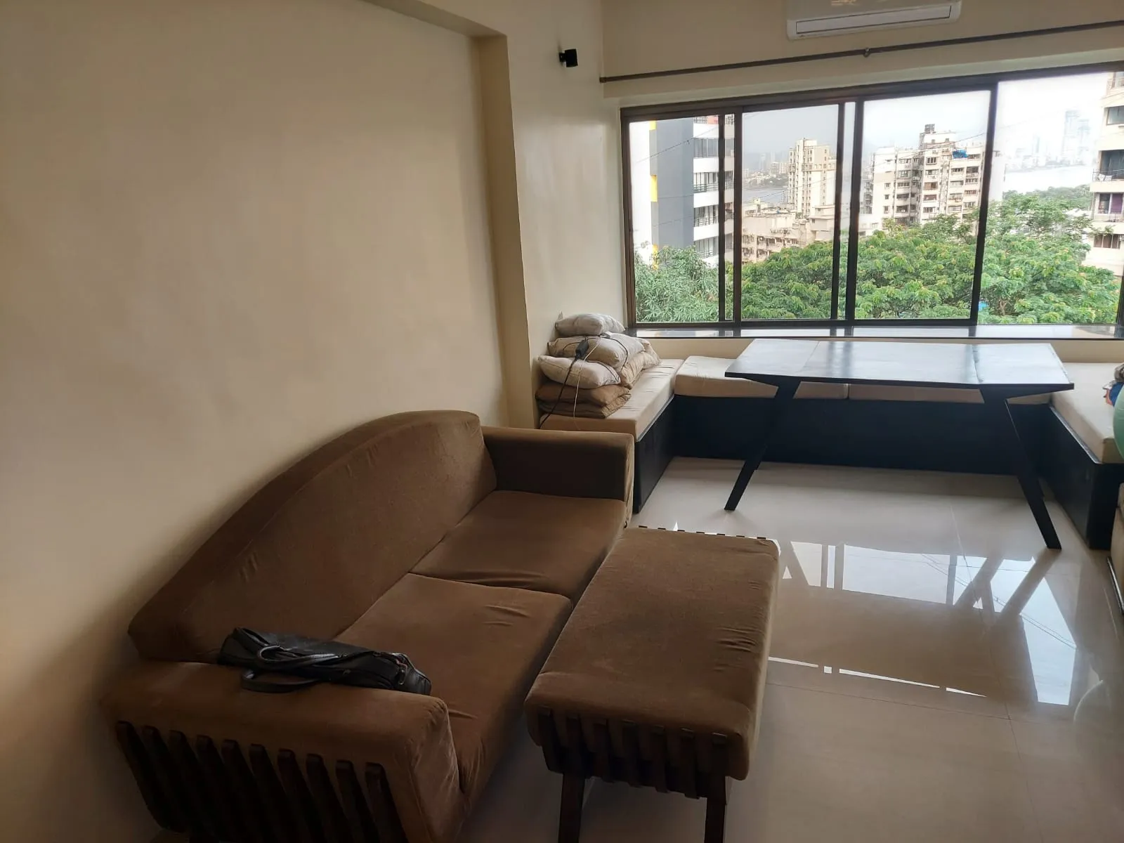 1 BHK Flats on Rent in Vindhyachal, Bandra West
