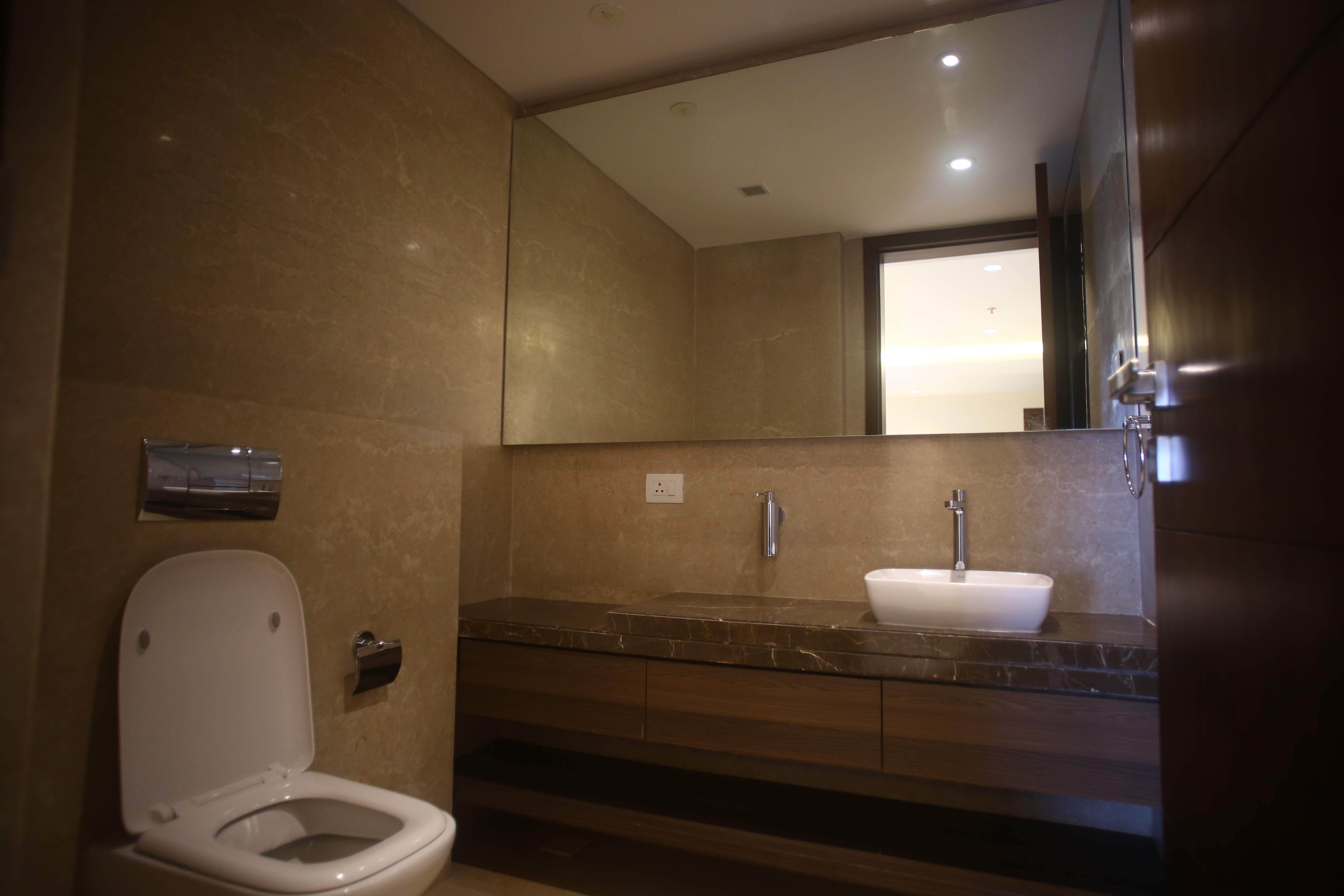 Cam45601 - Signia Isles, Bandra East