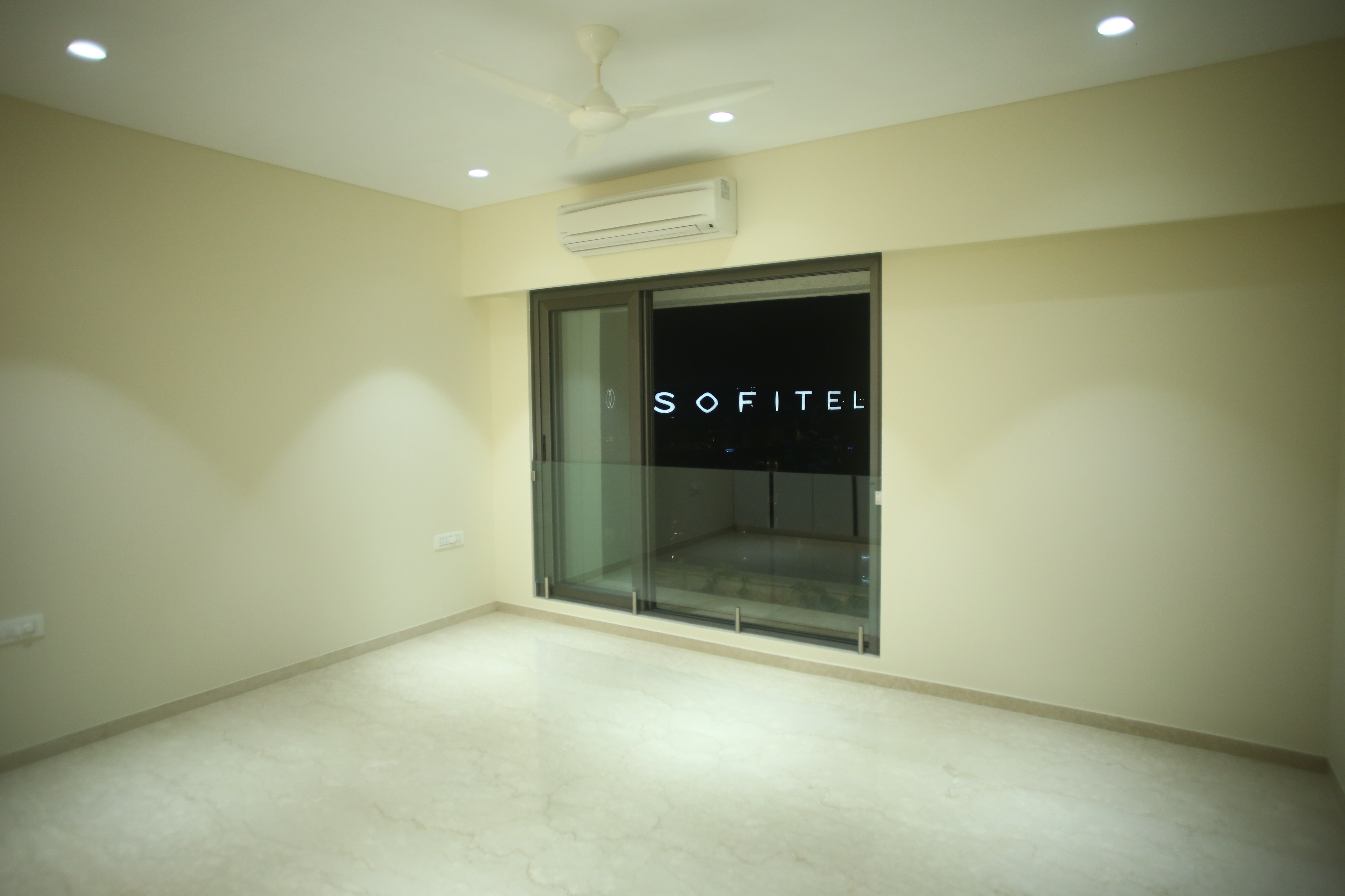 Cam45745 - Signia Isles, Bandra East