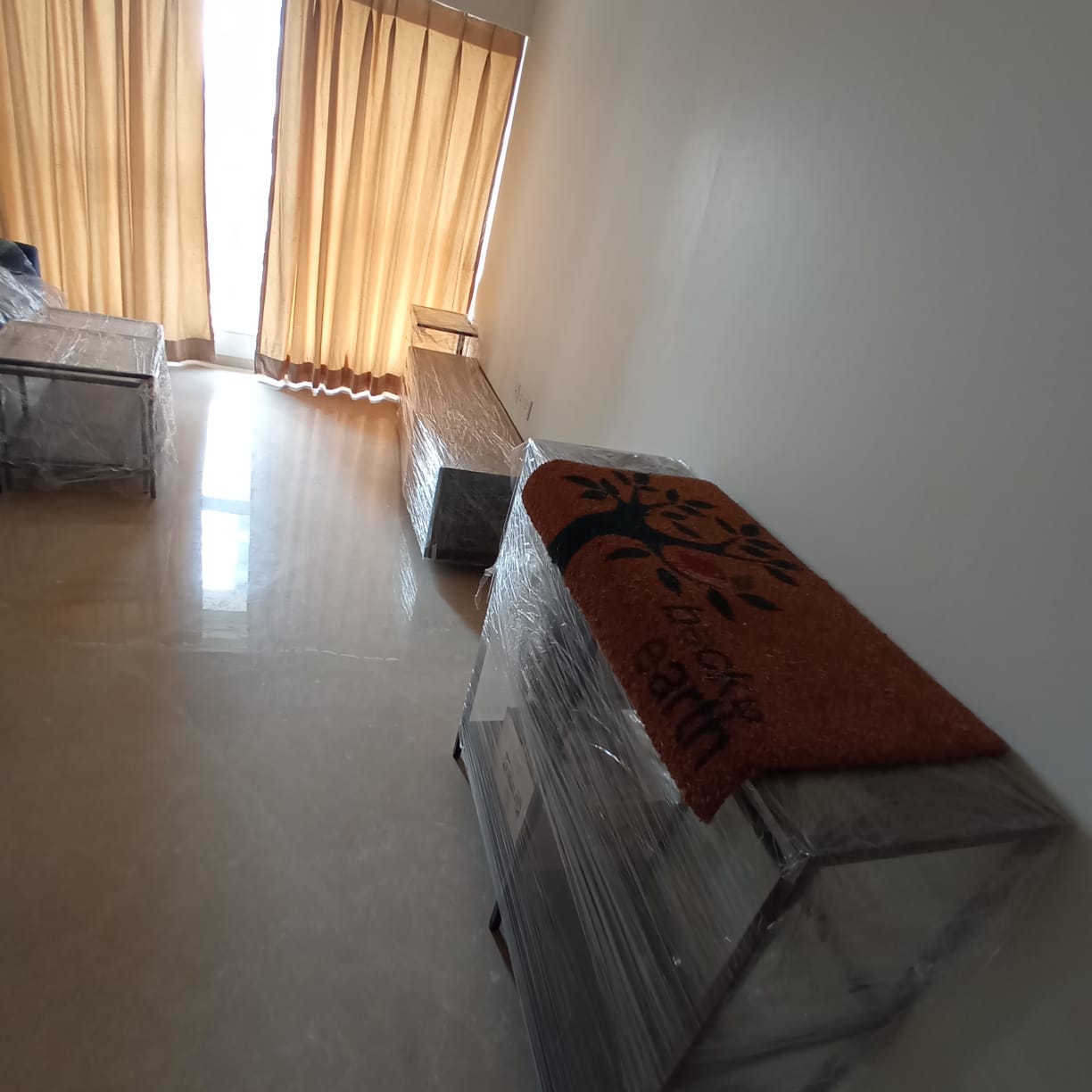 1 BHK Semi Furnished in Godrej Trees , Vikhroli