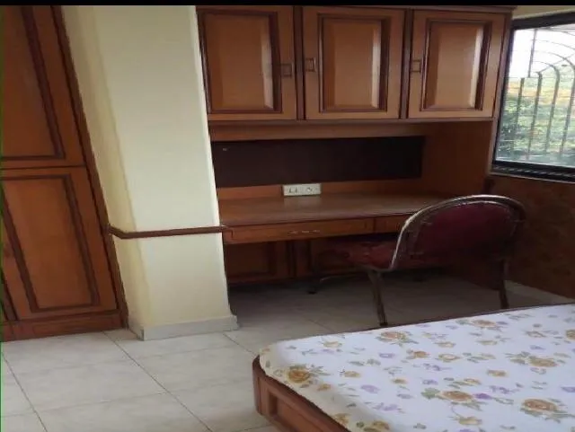 1 BHK Flats on Rent in Kedarnath, Khar West