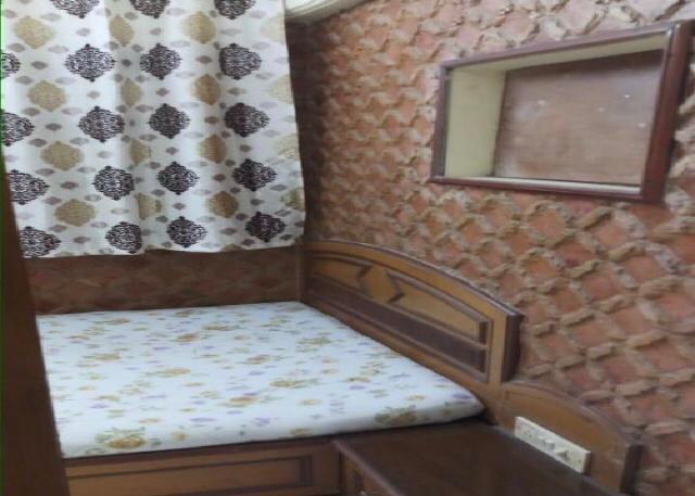 8 - Kedarnath, Khar West