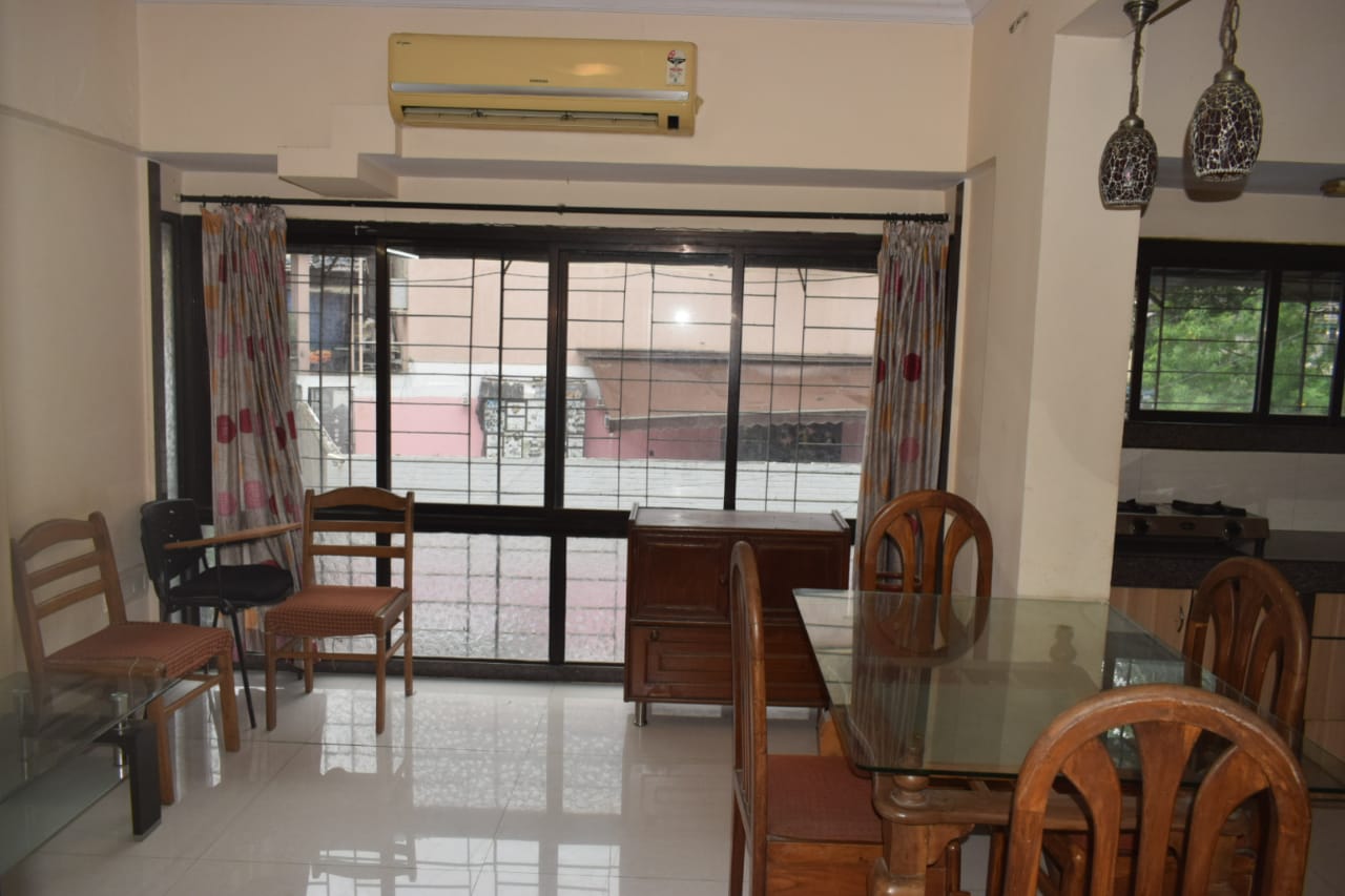 01 - Zeba Corner, Bandra West