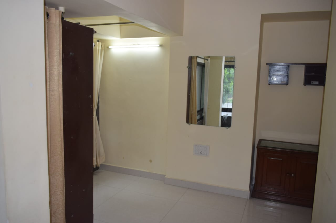 12 - Zeba Corner, Bandra West