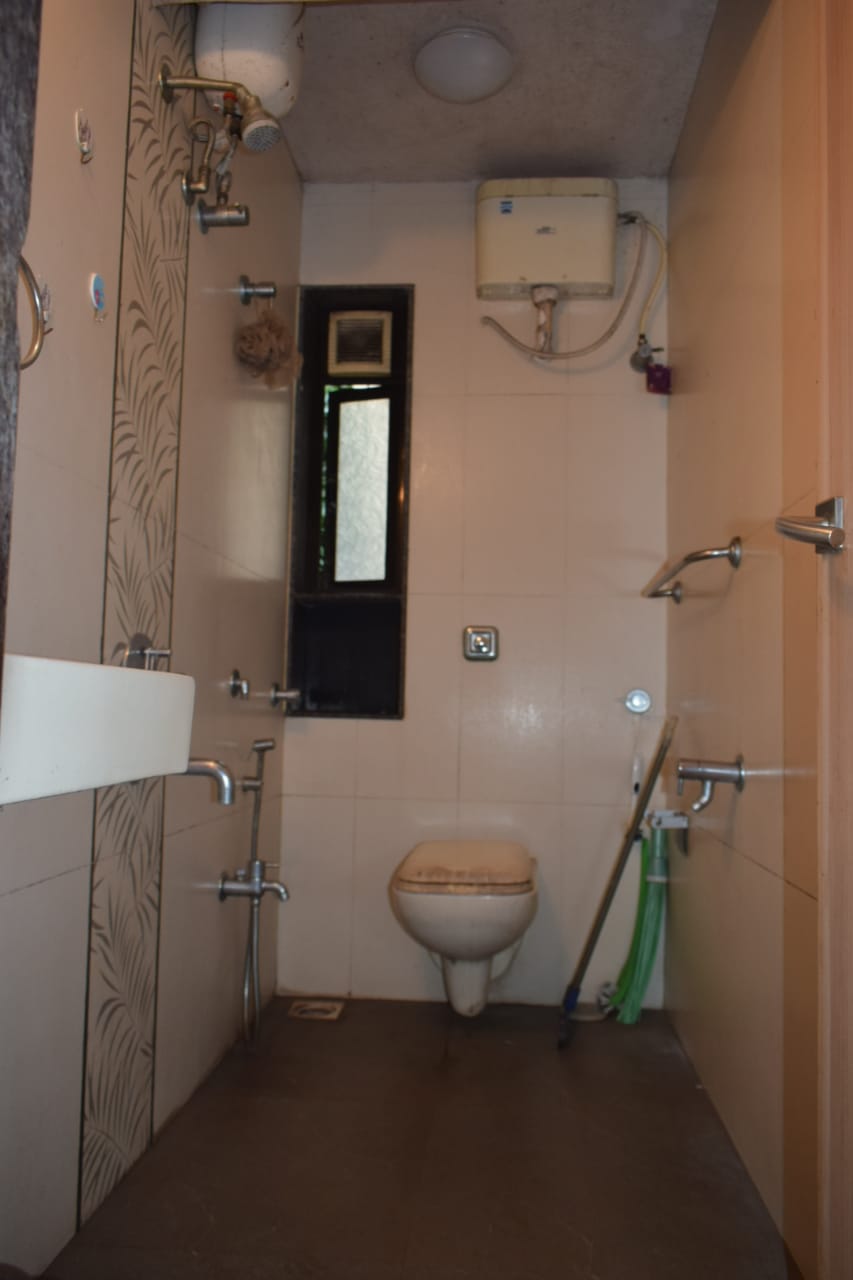 17 - Zeba Corner, Bandra West