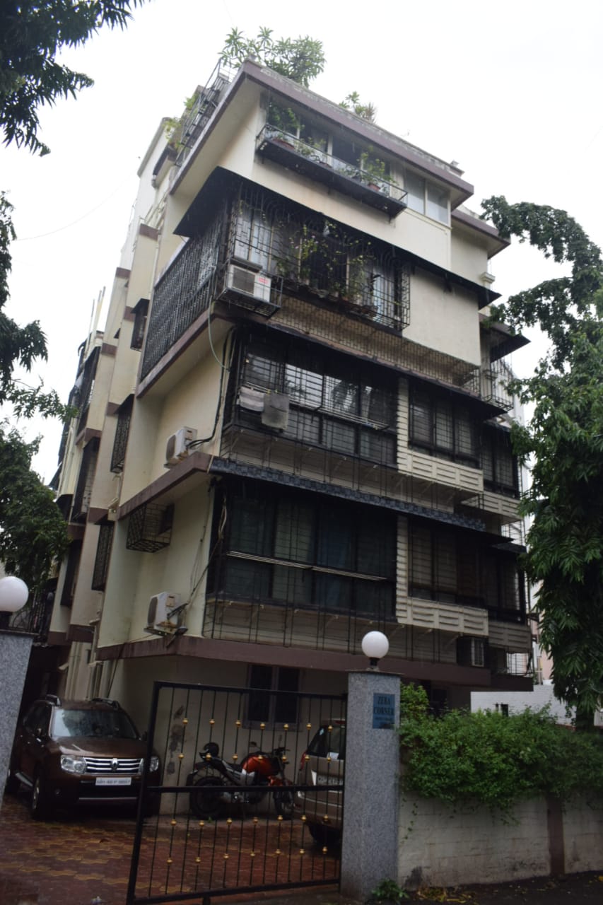 24 - Zeba Corner, Bandra West