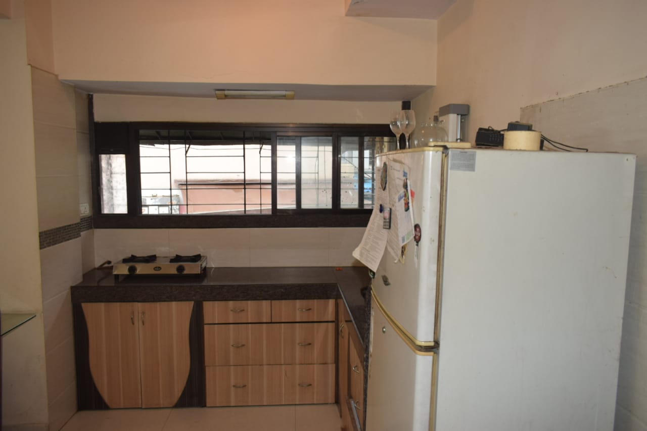 25 - Zeba Corner, Bandra West