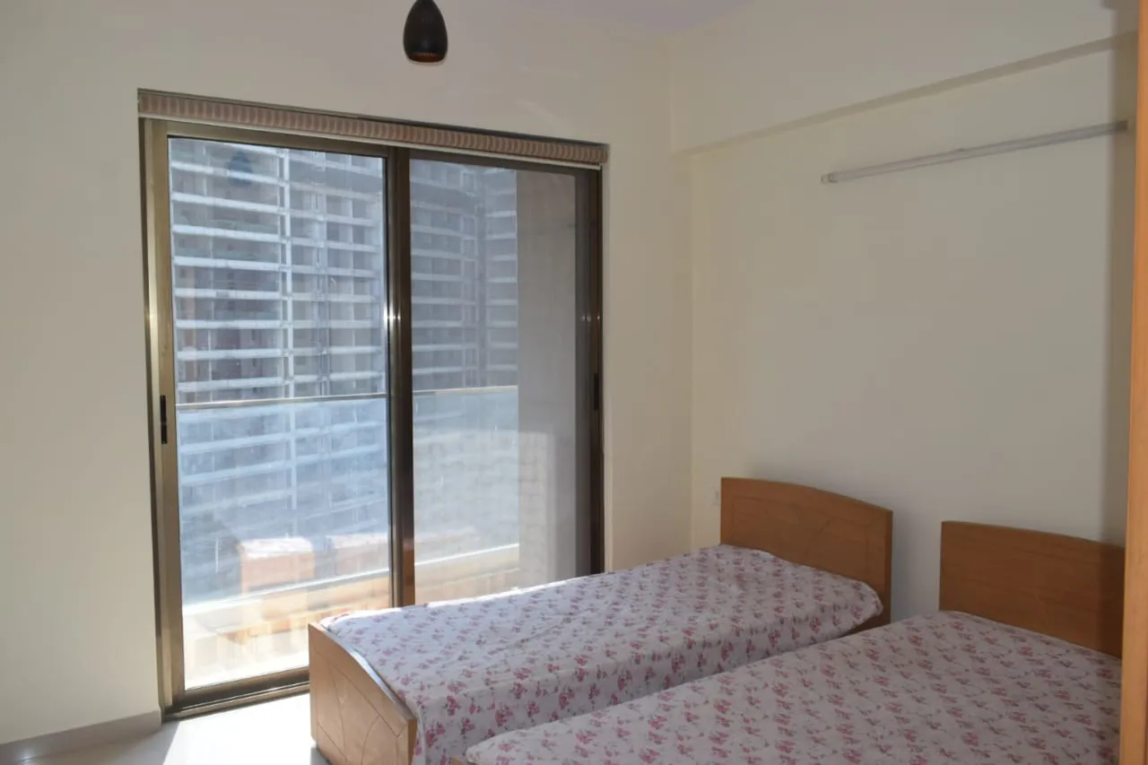 3 BHK Flats on Rent in Kalpataru Sparkle, Bandra East