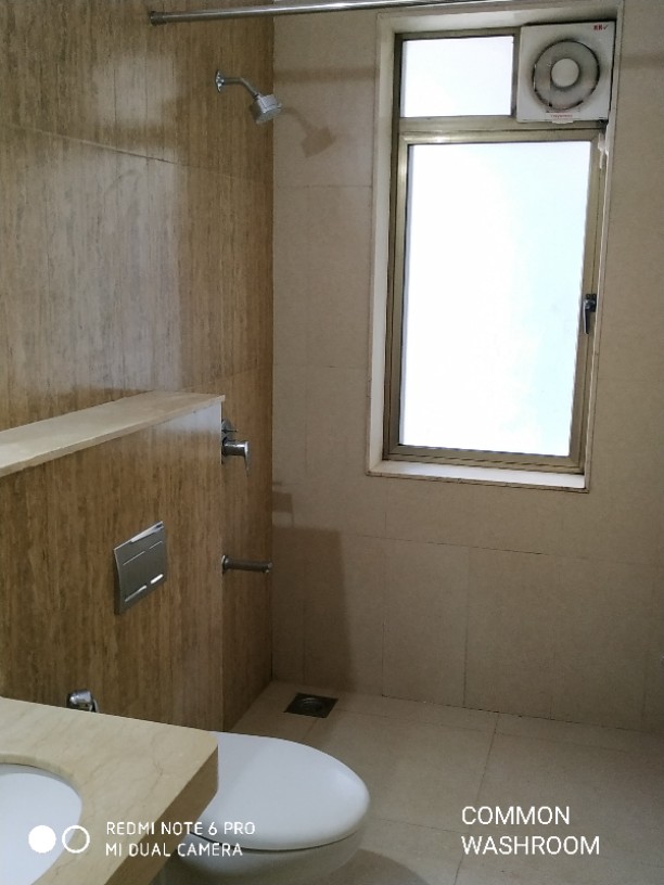 12 - Kalpataru Sparkle, Bandra East