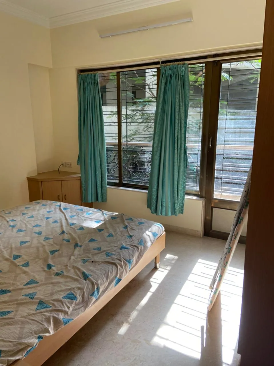 3BHK Flats on Rent in Saidhan Infinity, Khar West