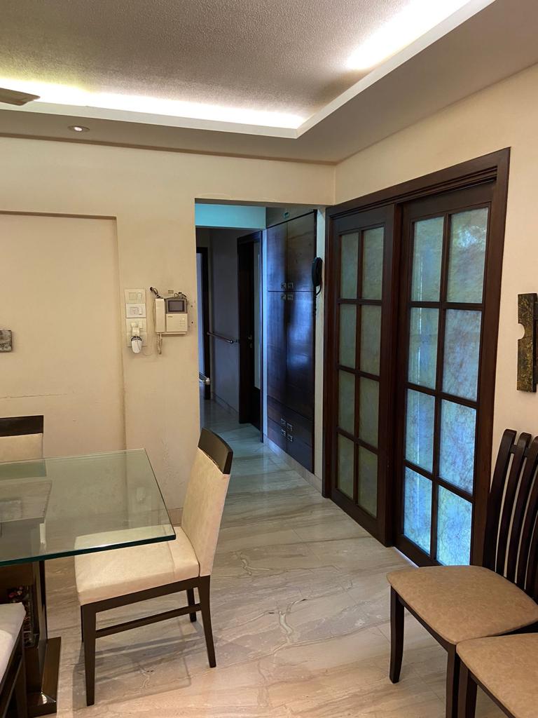 14 - Elco Residency, Bandra West