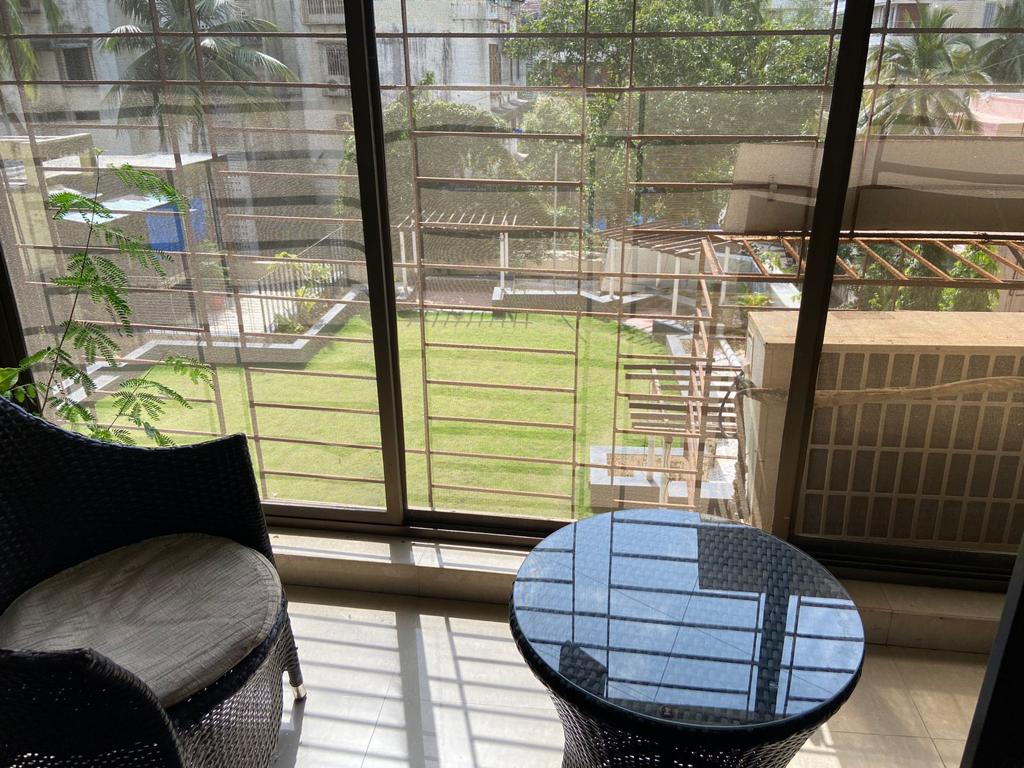 17 - Elco Residency, Bandra West