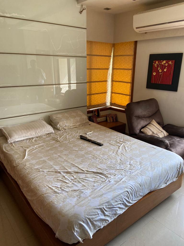 7 - Elco Residency, Bandra West