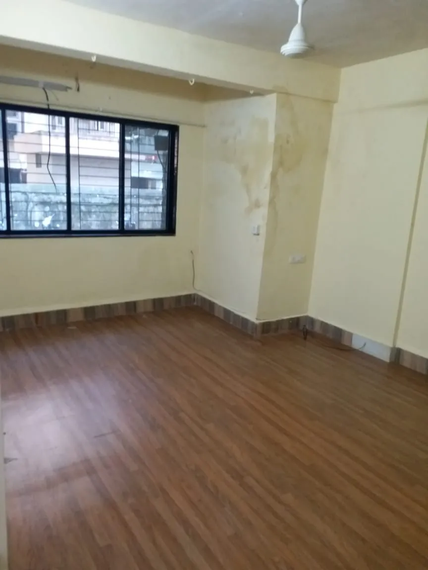 2BHK Flats for Sale in Girnar Society, Santacruz West