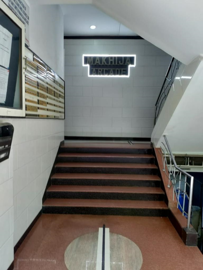 3 - Makhija Arcade, Khar West