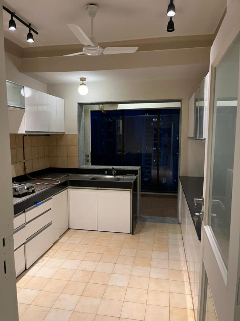 1 - Green Acres, Andheri West