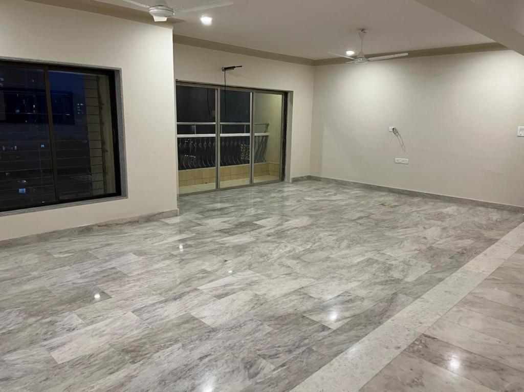 2 - Green Acres, Andheri West