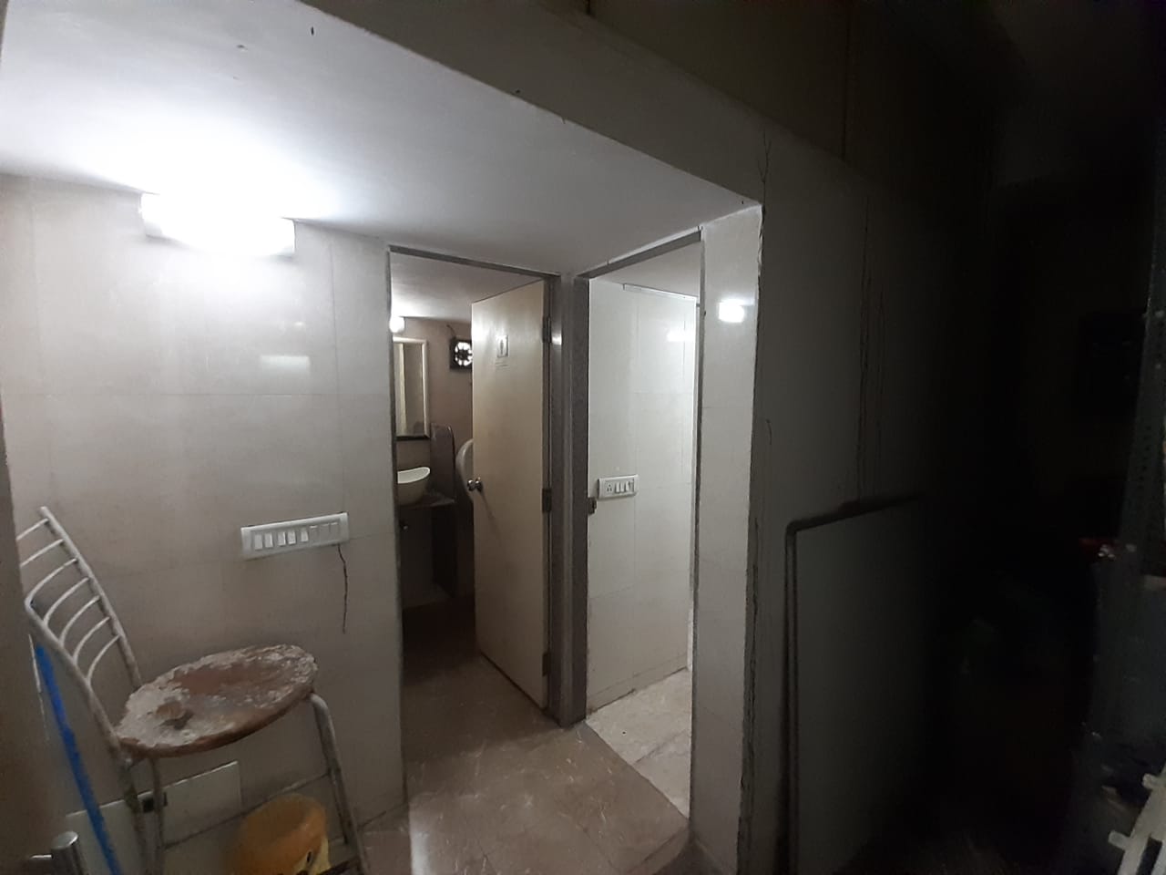 Office Space Semi-Furnished in Valecha Chambers , Andheri West