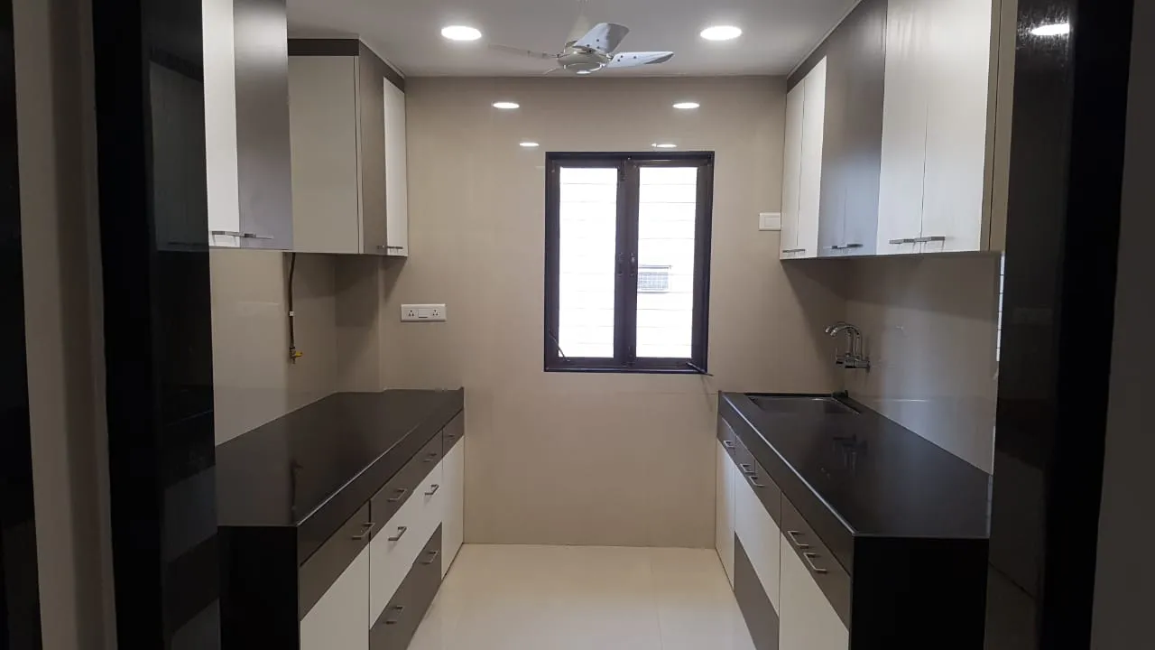 2 BHK Flats on Rent in Golden Palace, Bandra West