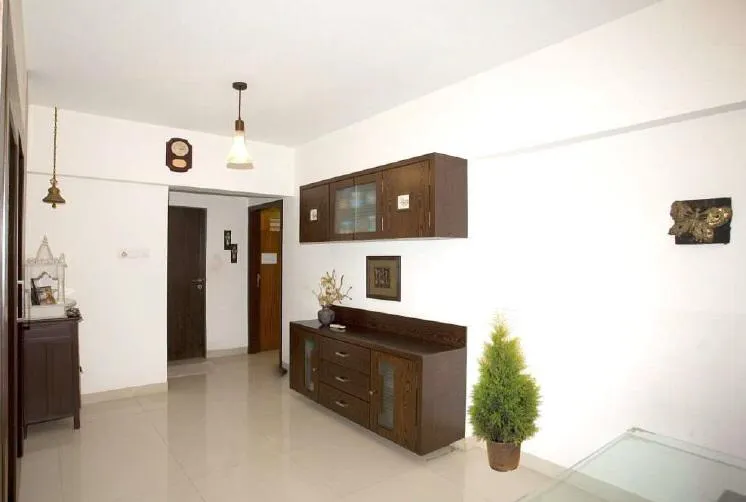 4 BHK Flats for Sale in Palash Towers, Andheri West