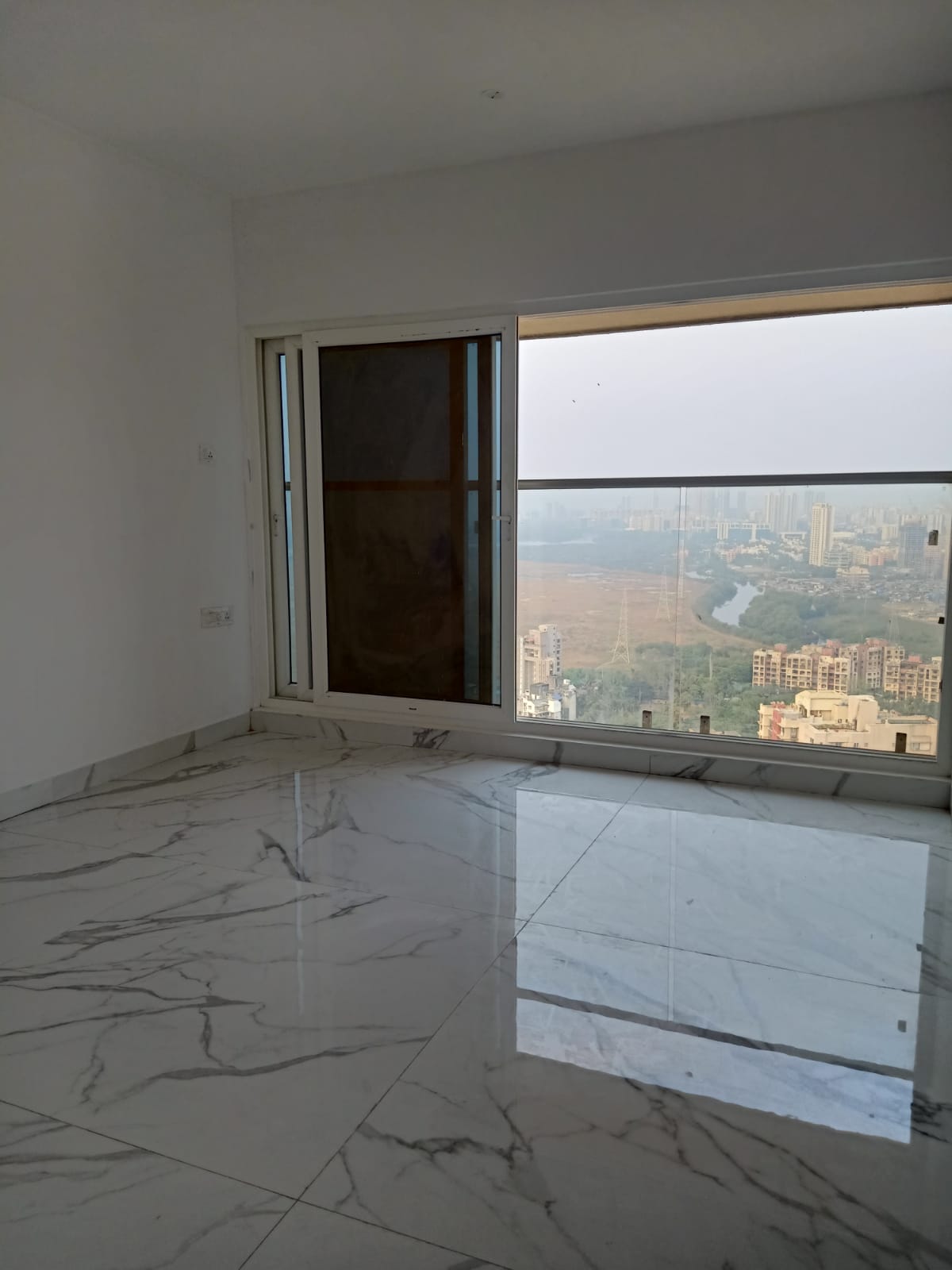 8 - Rna Ng Eclat, Andheri West