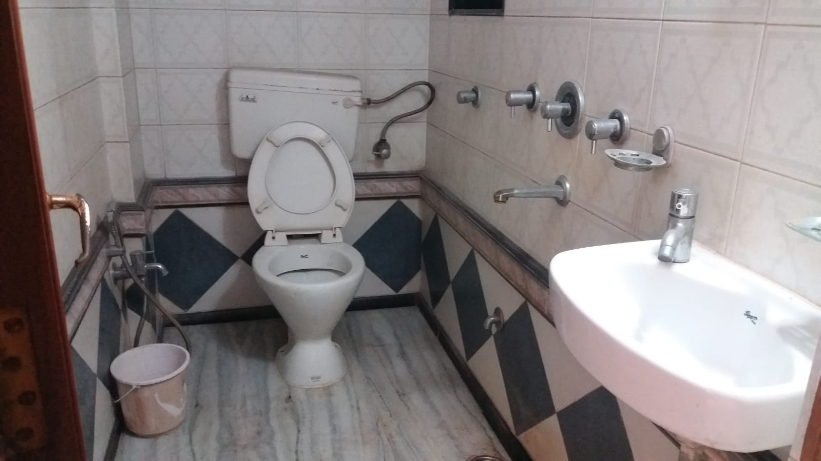 27 - Raghav, Goregaon East