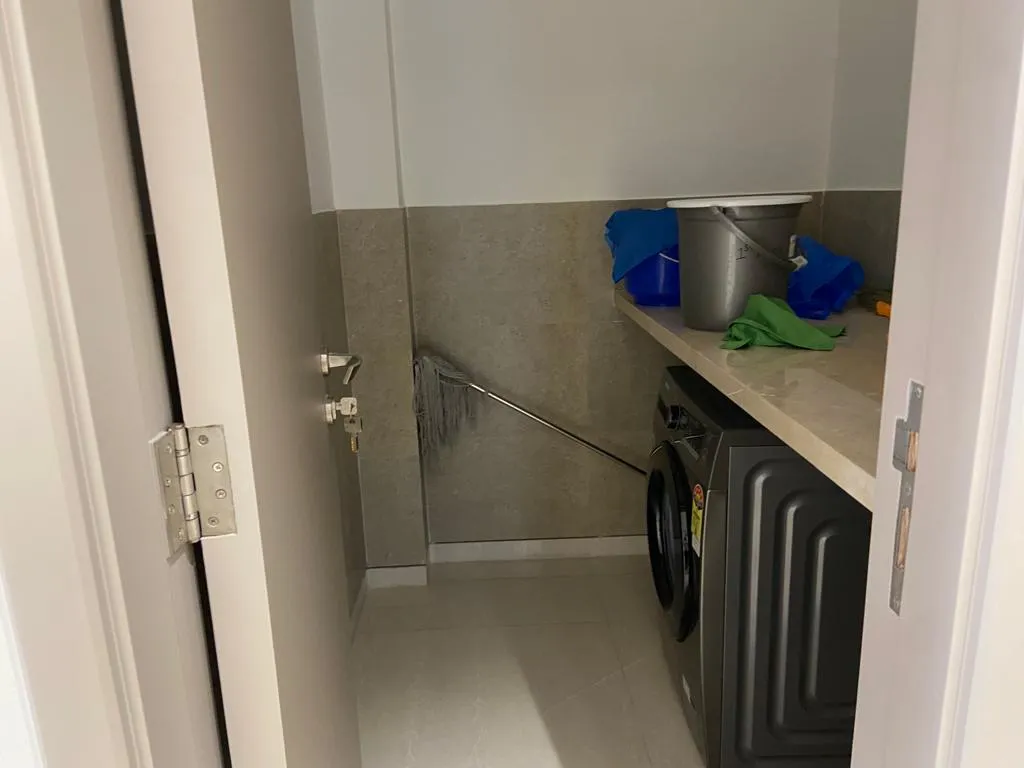 4 BHK Flats on Rent in Adani Western Heights, Andheri West