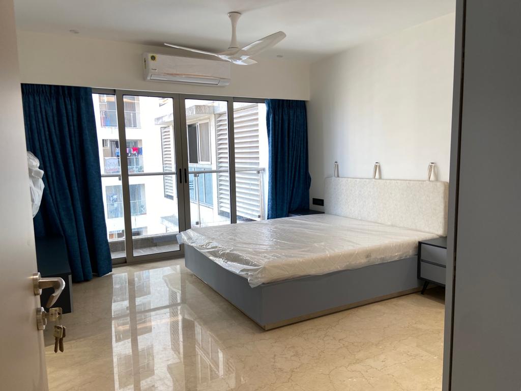 9 - Adani Western Heights, Andheri West