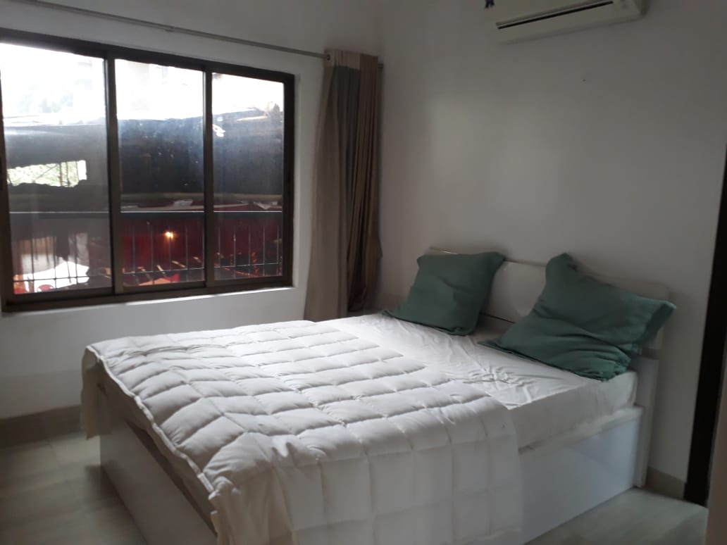 01 - Lalani Grandeur, Goregaon East