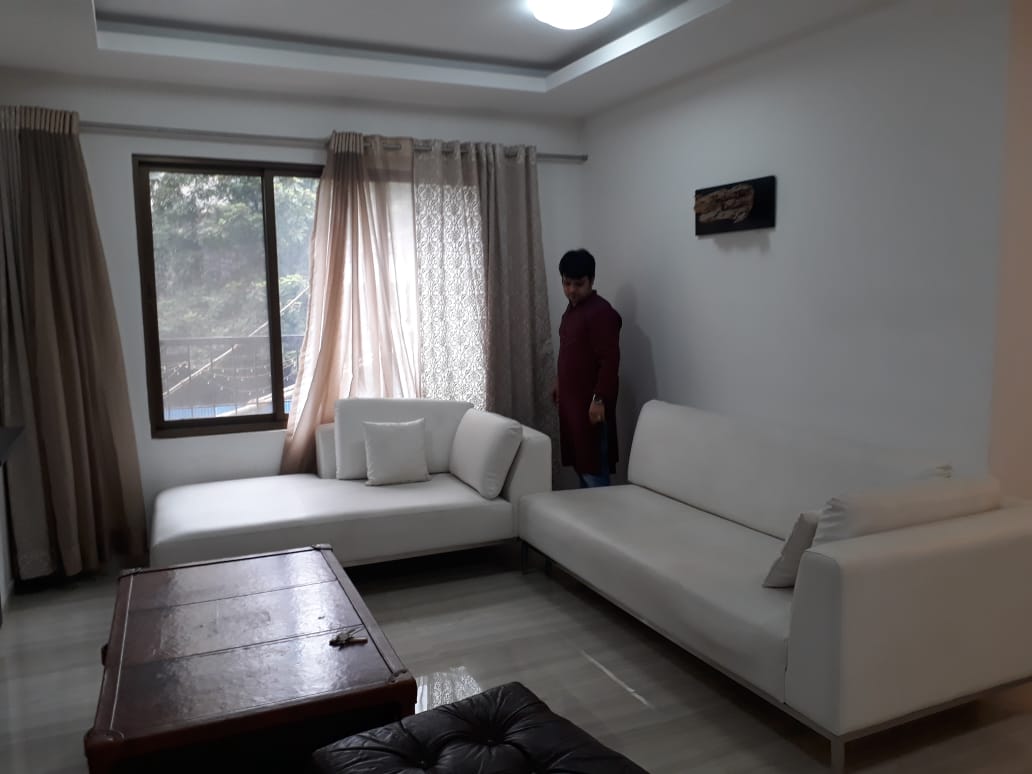 3 BHK Furnished in Lalani Grandeur , Goregaon East
