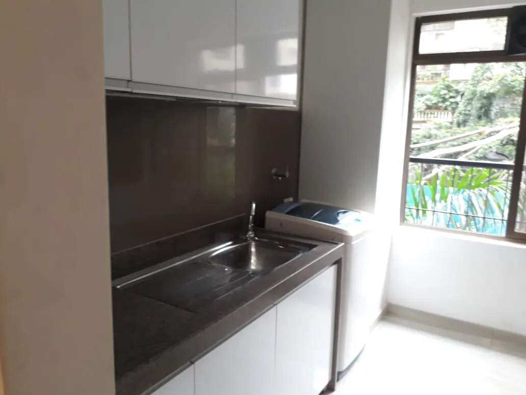 3 BHK Flats for Sale in Lalani Grandeur, Goregaon East