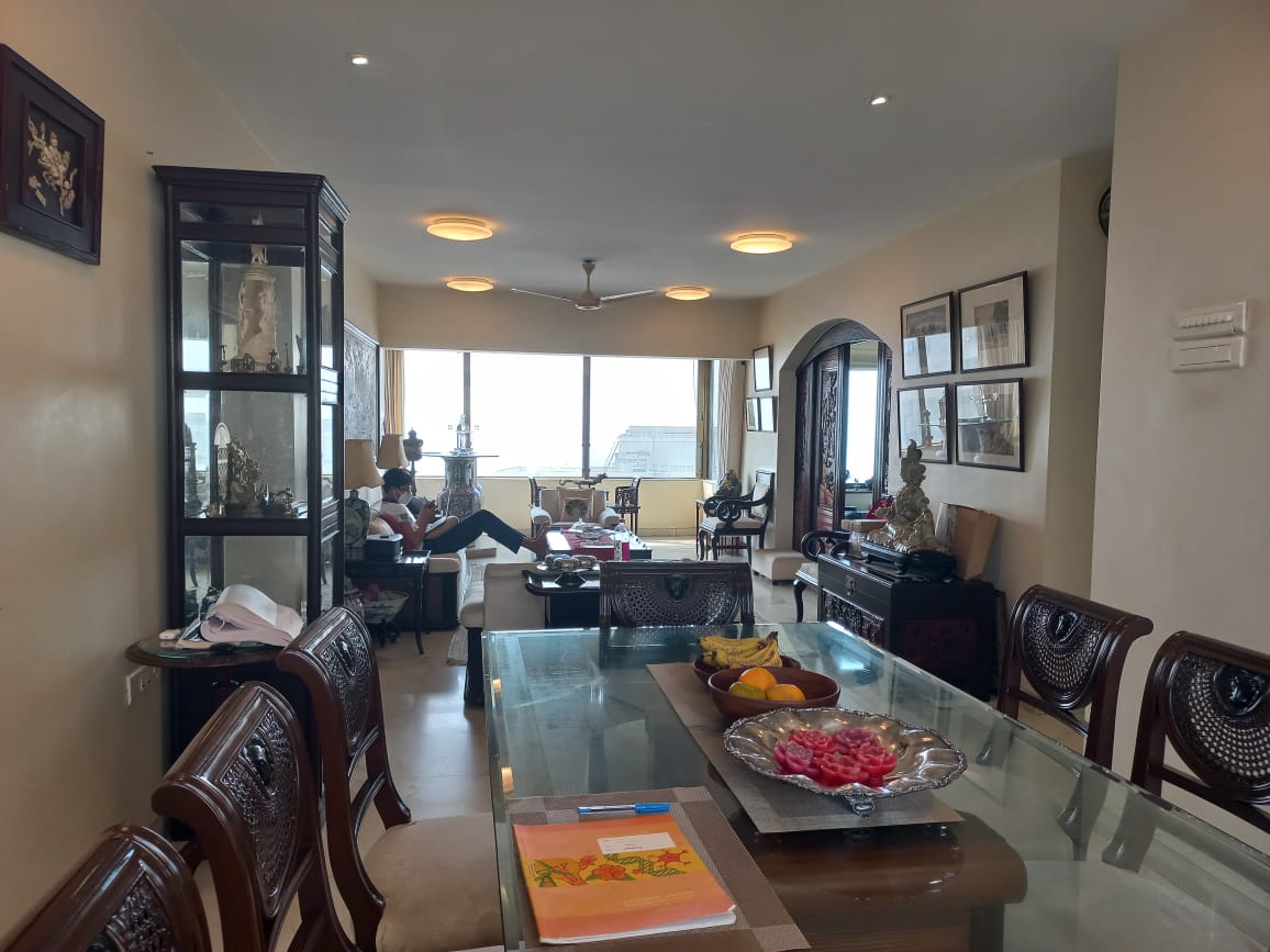 13 - Balmoral Hall, Bandra West