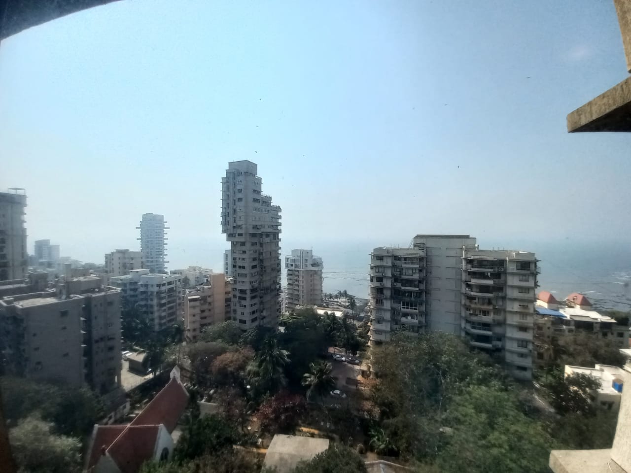 16 - Balmoral Hall, Bandra West