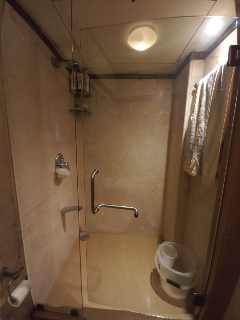 2 - Balmoral Hall, Bandra West