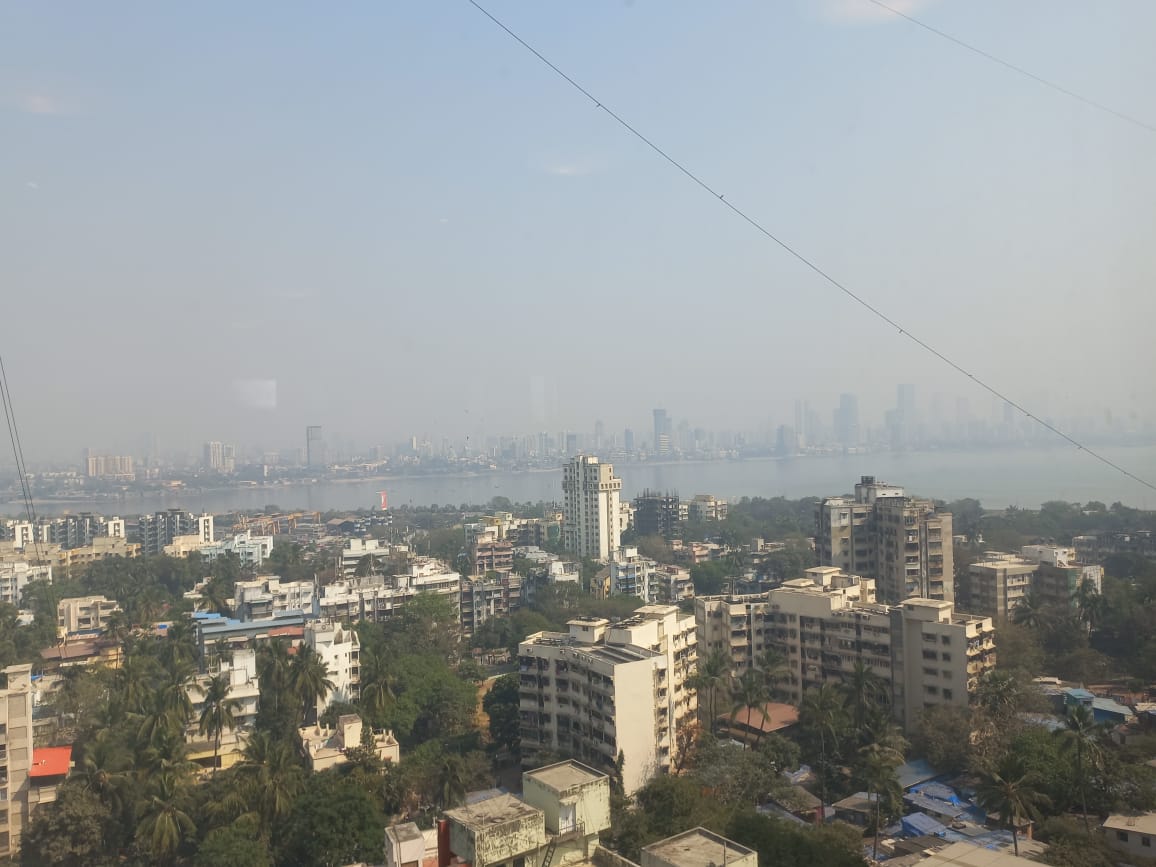 24 - Balmoral Hall, Bandra West