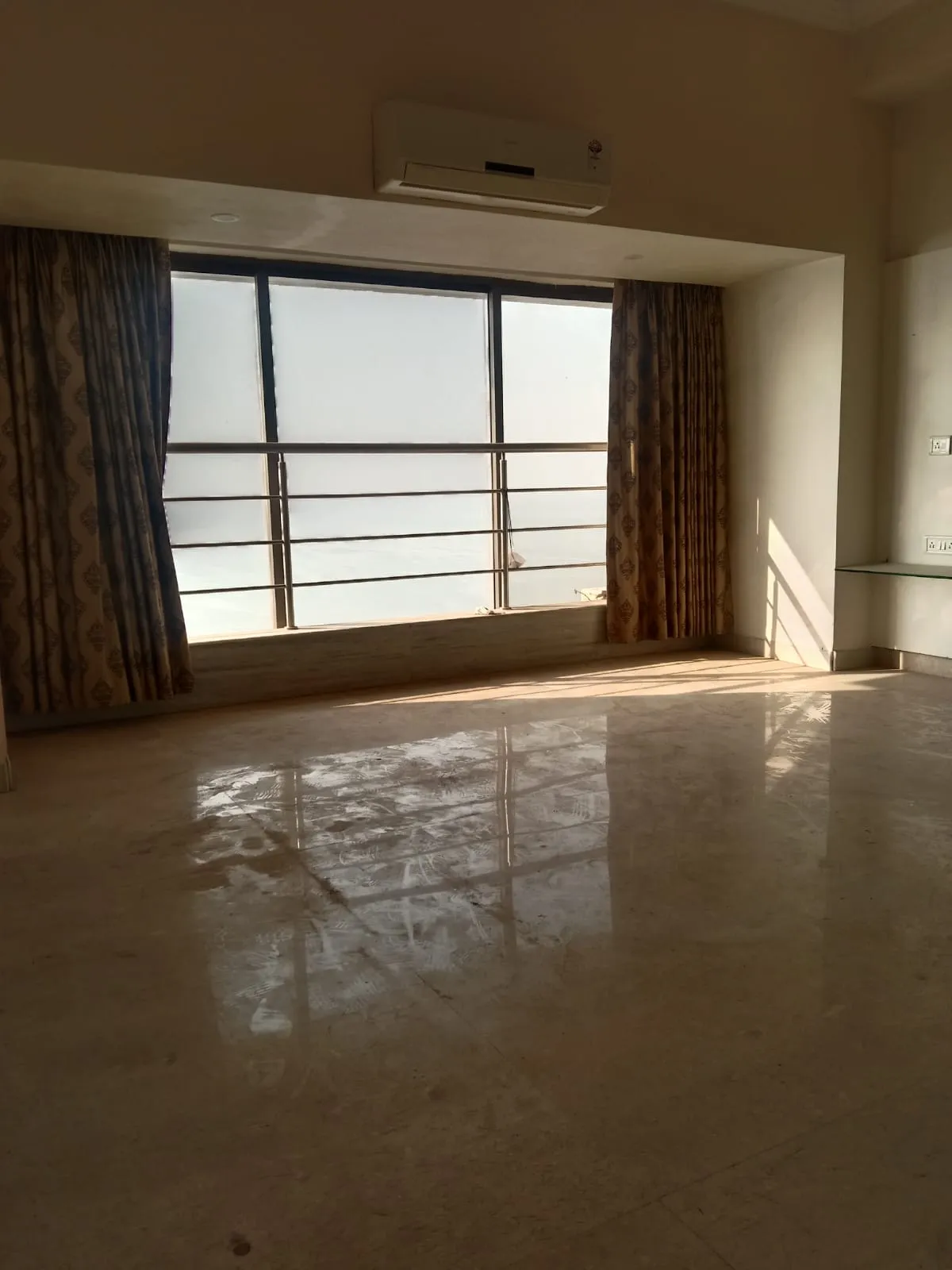 4 BHK Flats on Rent in Madhuli, Worli