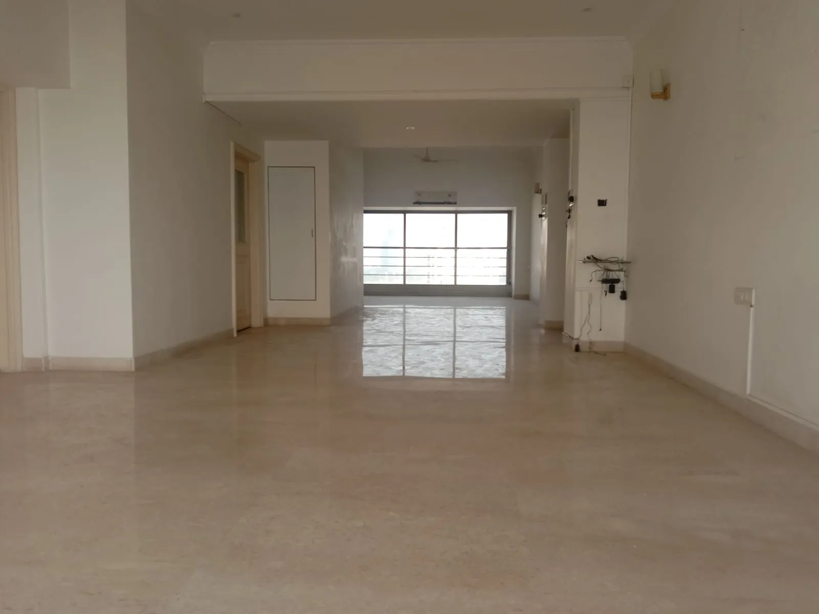 4 BHK Flats on Rent in Madhuli, Worli