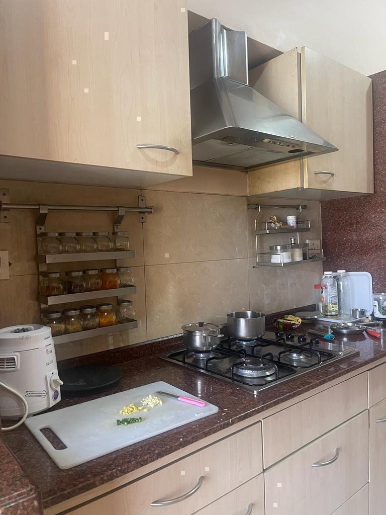 3 BHK Raheja Windermere, Andheri West — for Sale — photo 4