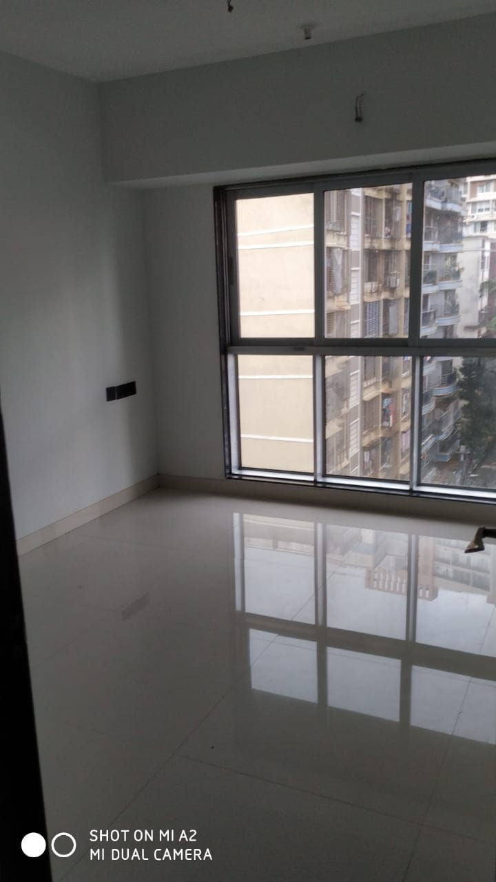 3 - Uk Sangfroid, Andheri West