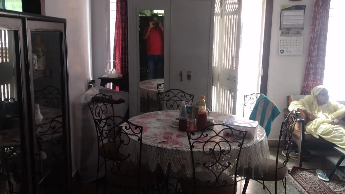 3 BHK Flats for Sale in Rose Niketan, Bandra West